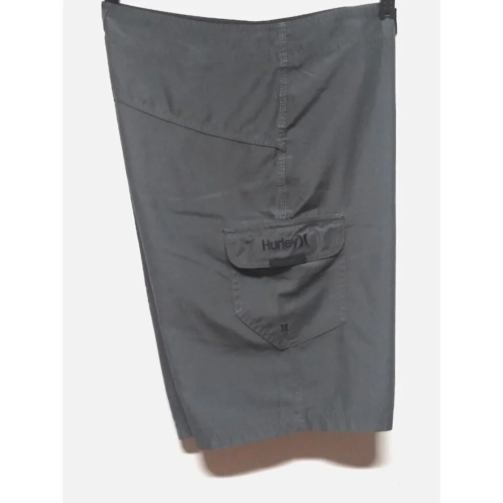 Hurley All Day Shorts Size 34 Gray Hybrid Quick Dry 4-Way Stretch Reflective